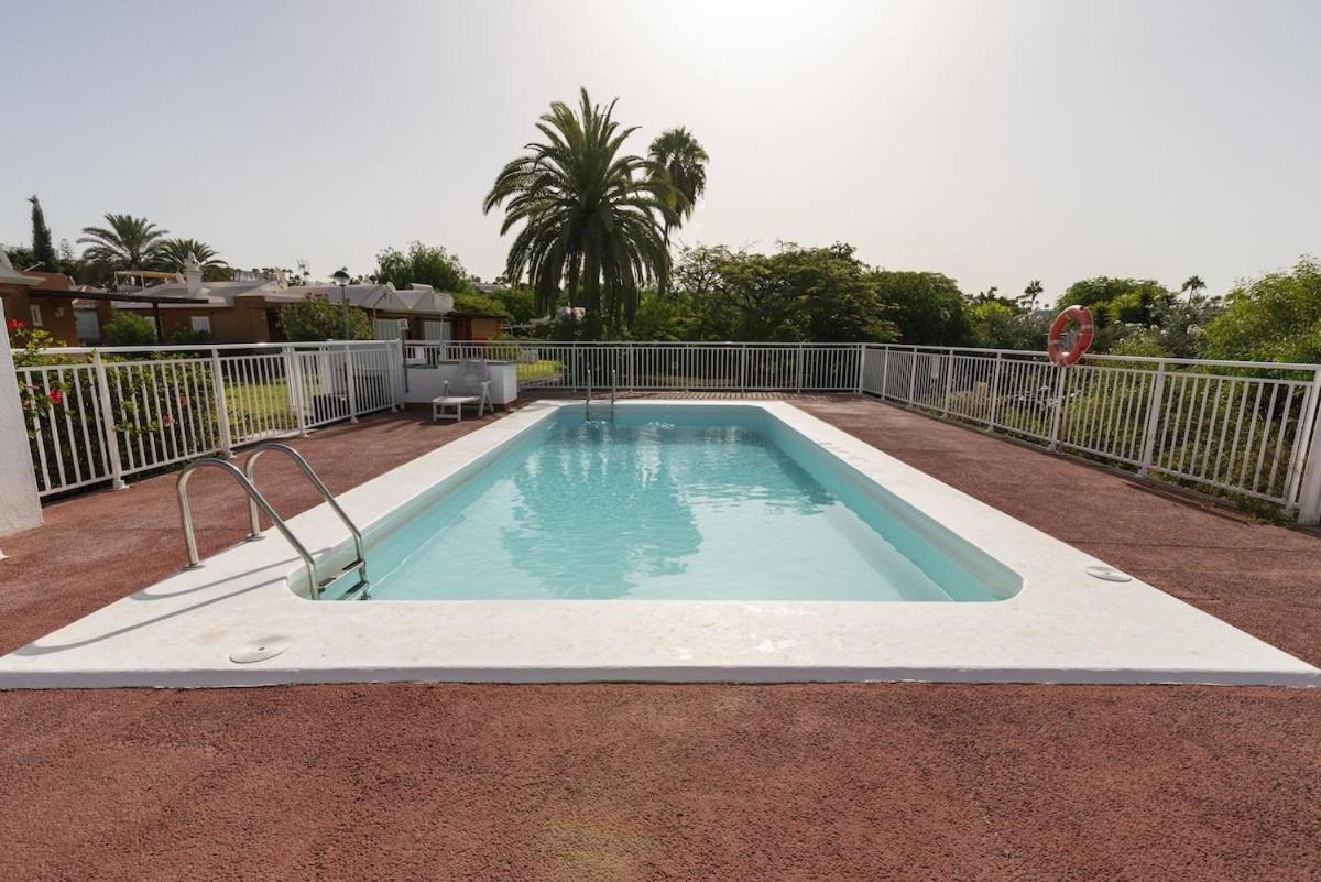 Bungalow Familiar Complejo Melocotones Maspalomas Маспаломас Екстериор снимка