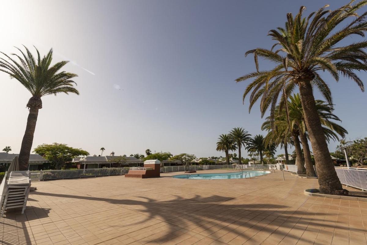 Bungalow Familiar Complejo Melocotones Maspalomas Маспаломас Екстериор снимка